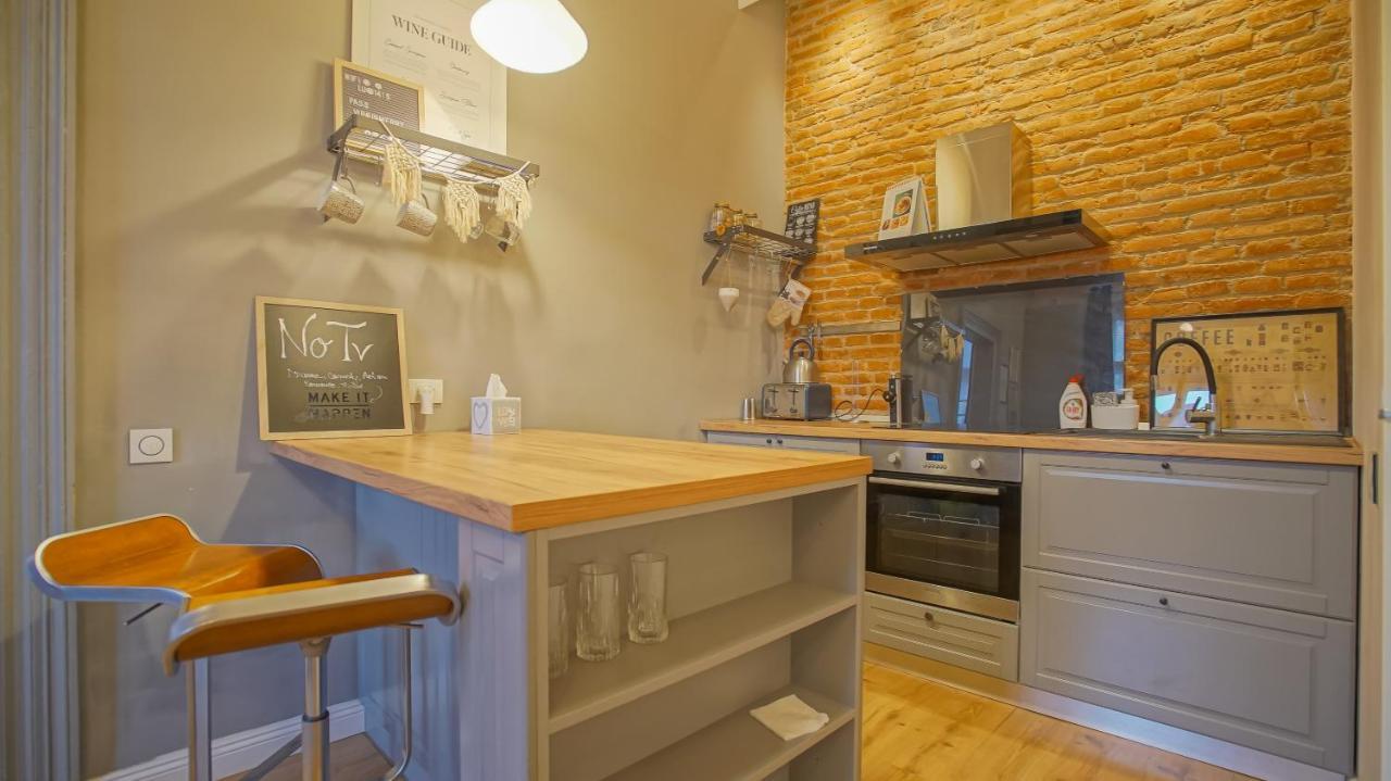 Coroni Republic Apart Apartment Brasov Luaran gambar